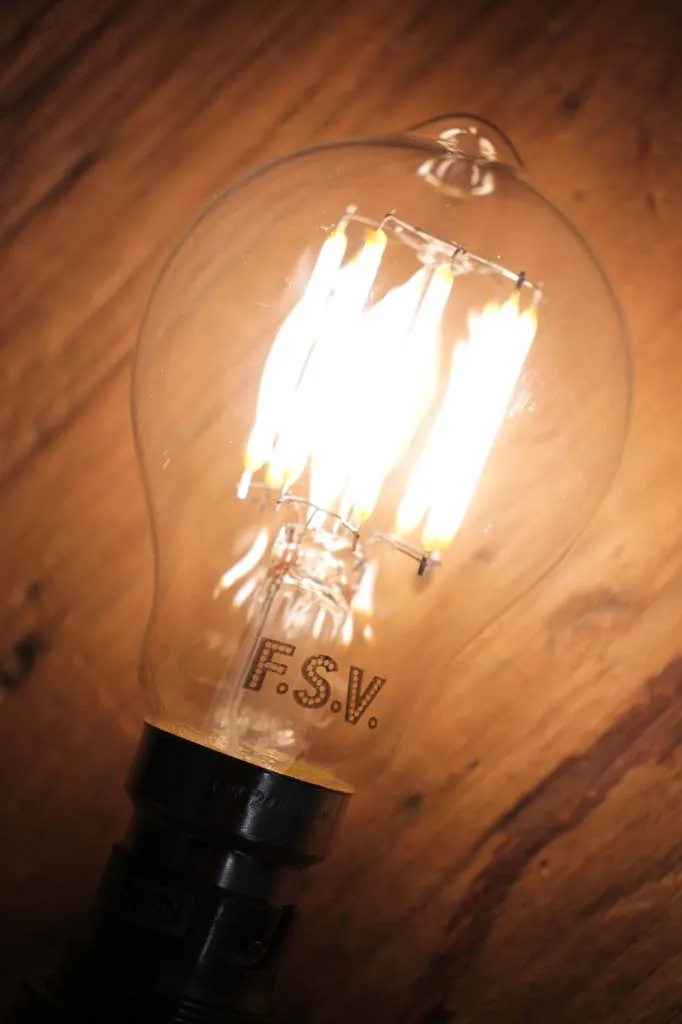 6W B22 Filament LED A60 Round 3000K Bulb Dimmable