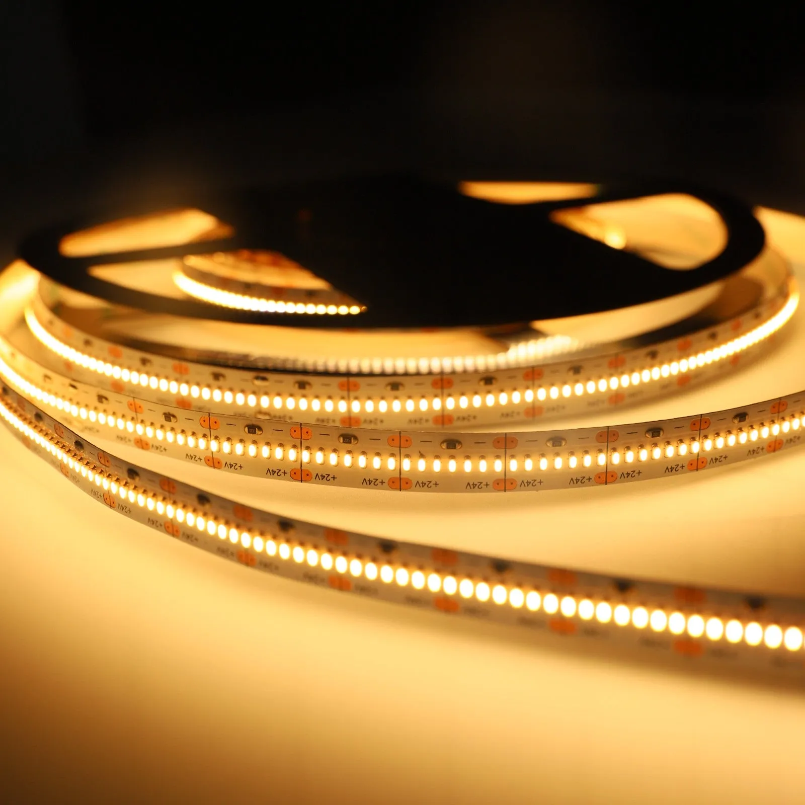 CRI-MAX™ CRI 95  High Brightness LED Flexible Strip 1800K 2700K 3000K - 420 LEDs/m - 5m/Reel