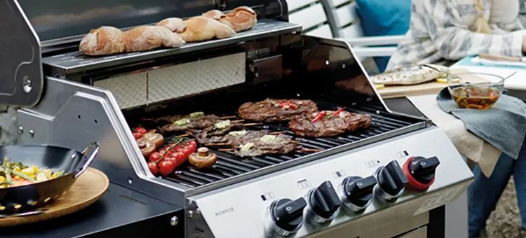 EN83766Enders® Monroe Pro 3 Sik Turbo Gas Barbecue