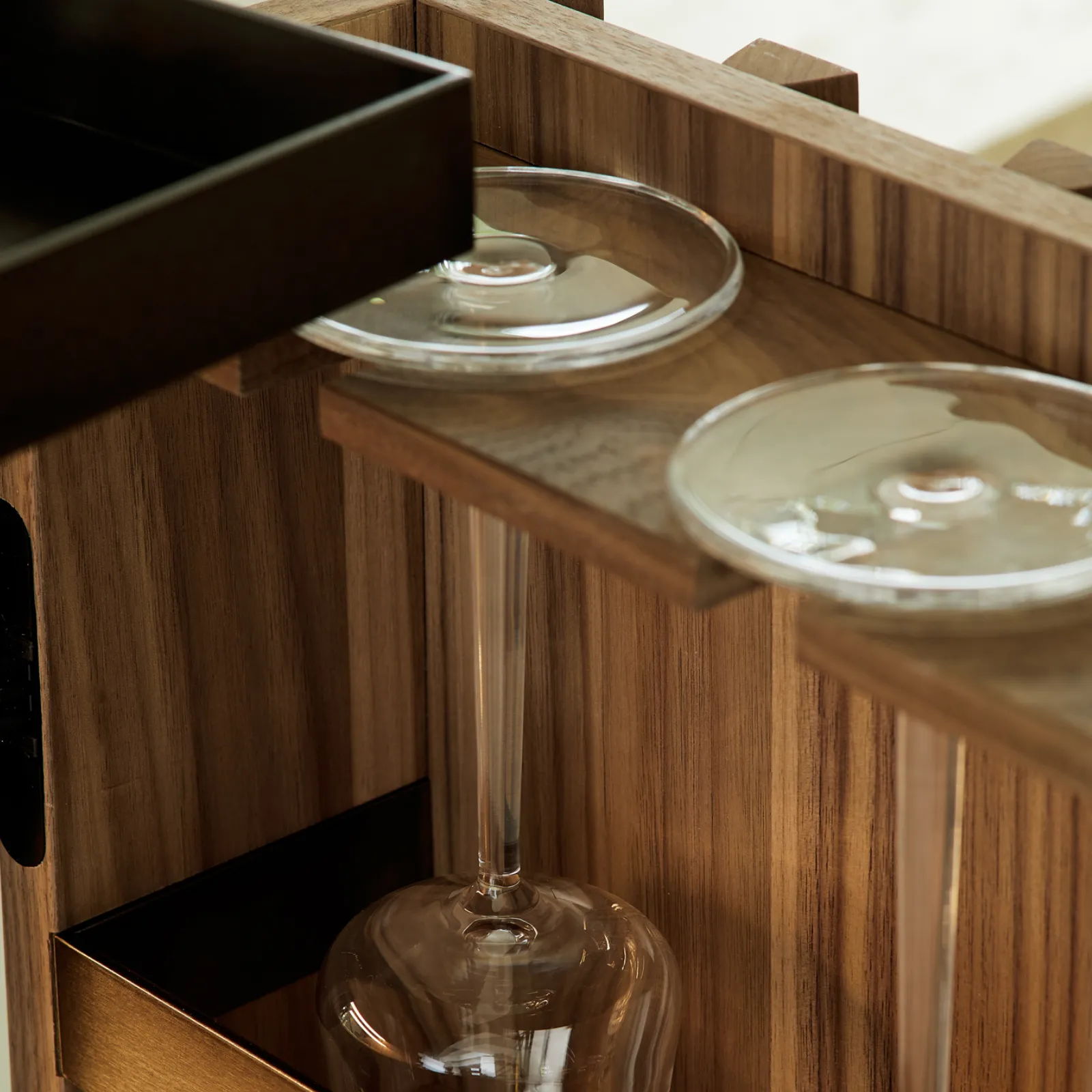 Harri Wide Low | Bar Cabinet