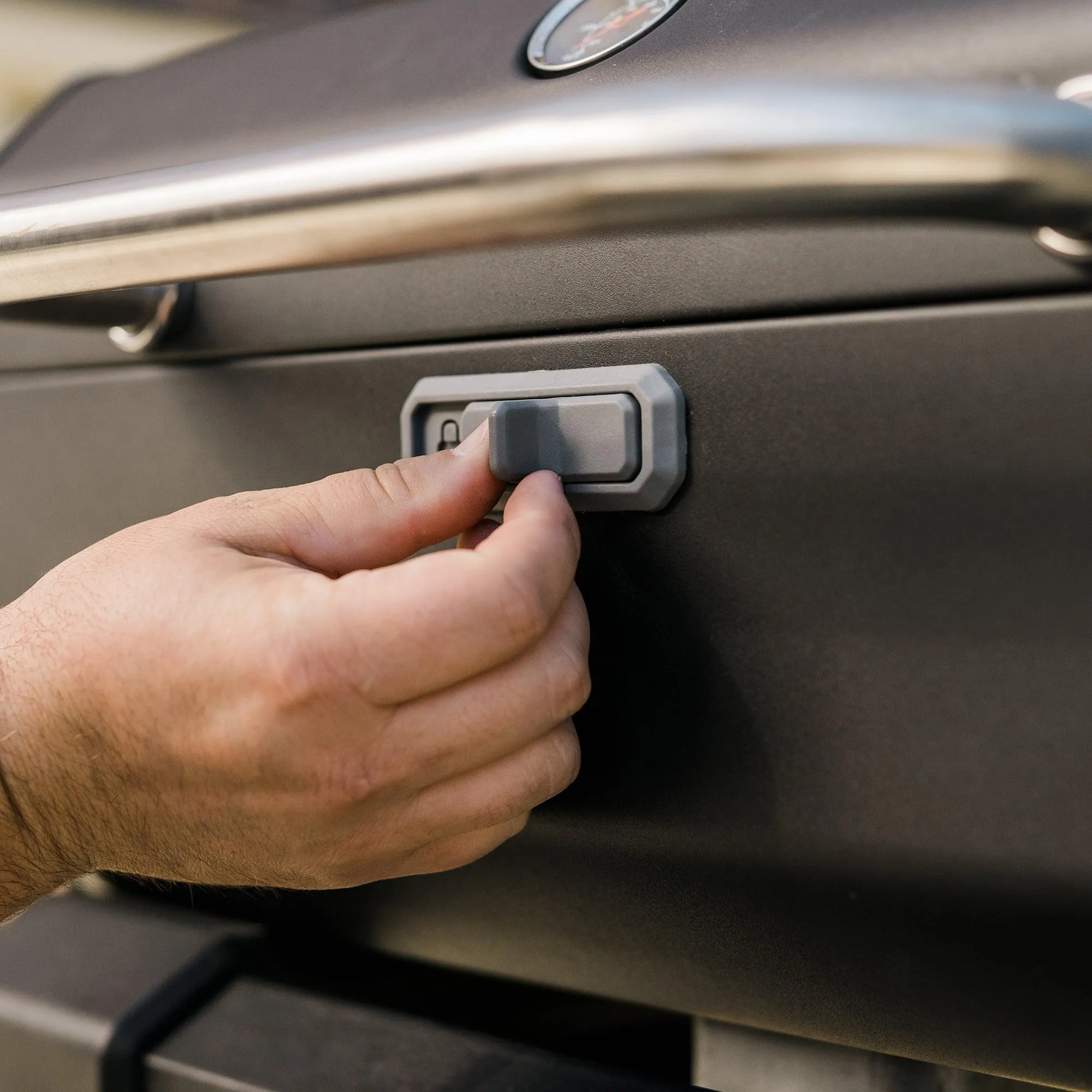 Masterbuilt Portable Charcoal BBQ