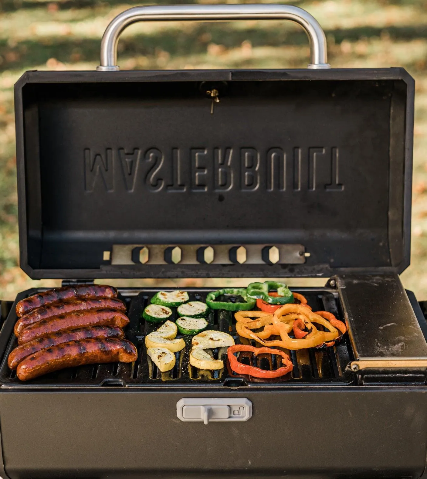Masterbuilt Portable Charcoal BBQ