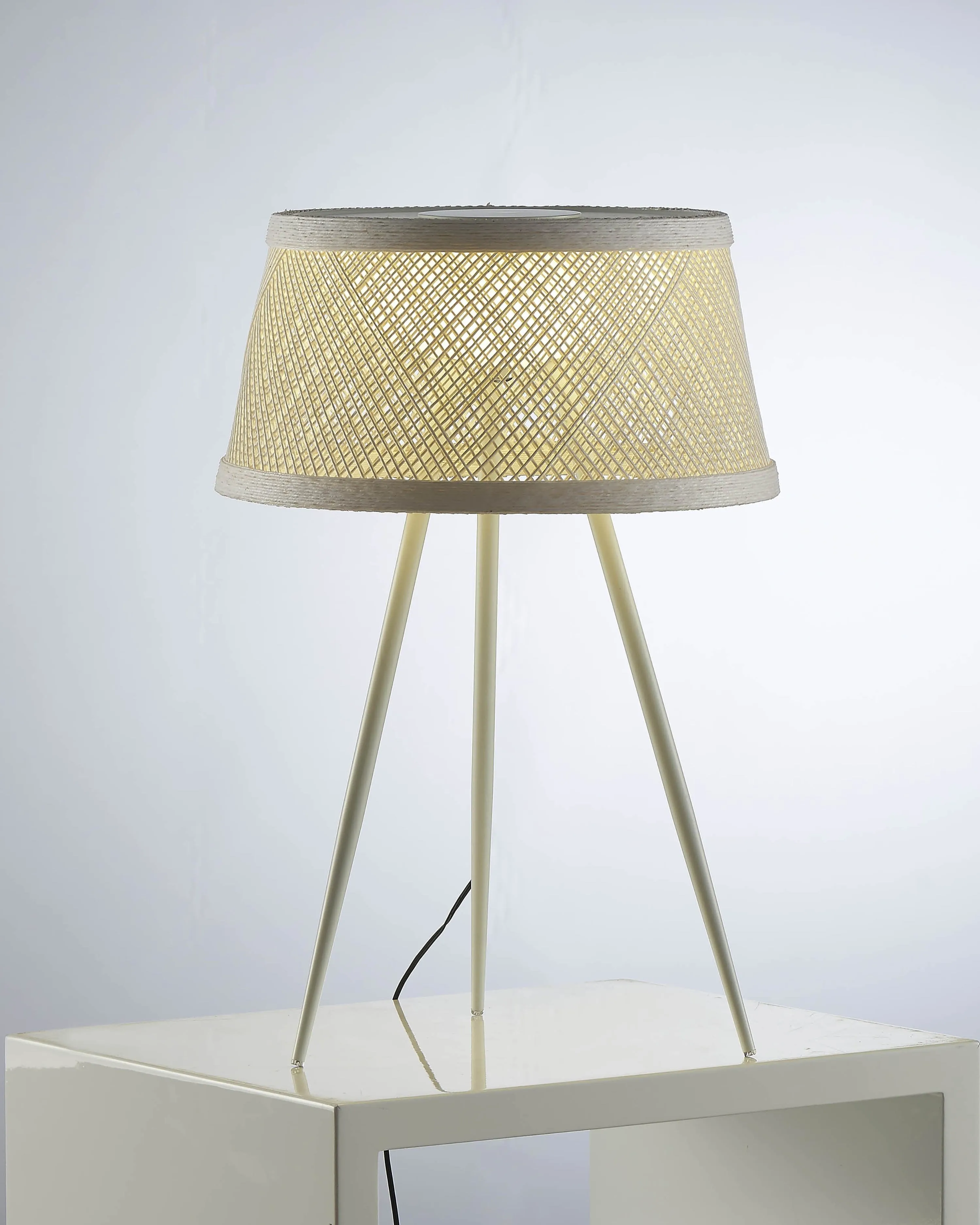 Modern Bevan Luxury Table Lamp