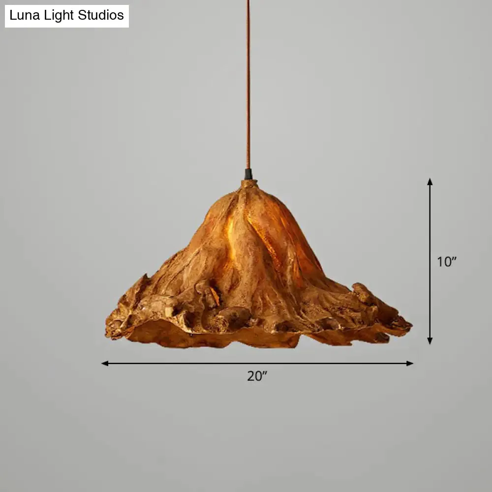 Resin Lotus Leaf Pendant Light - Artistic Single-Bulb Hanging Fixture for Restaurants
