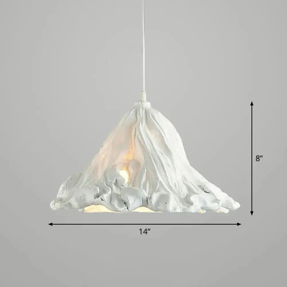 Resin Lotus Leaf Pendant Light - Artistic Single-Bulb Hanging Fixture for Restaurants