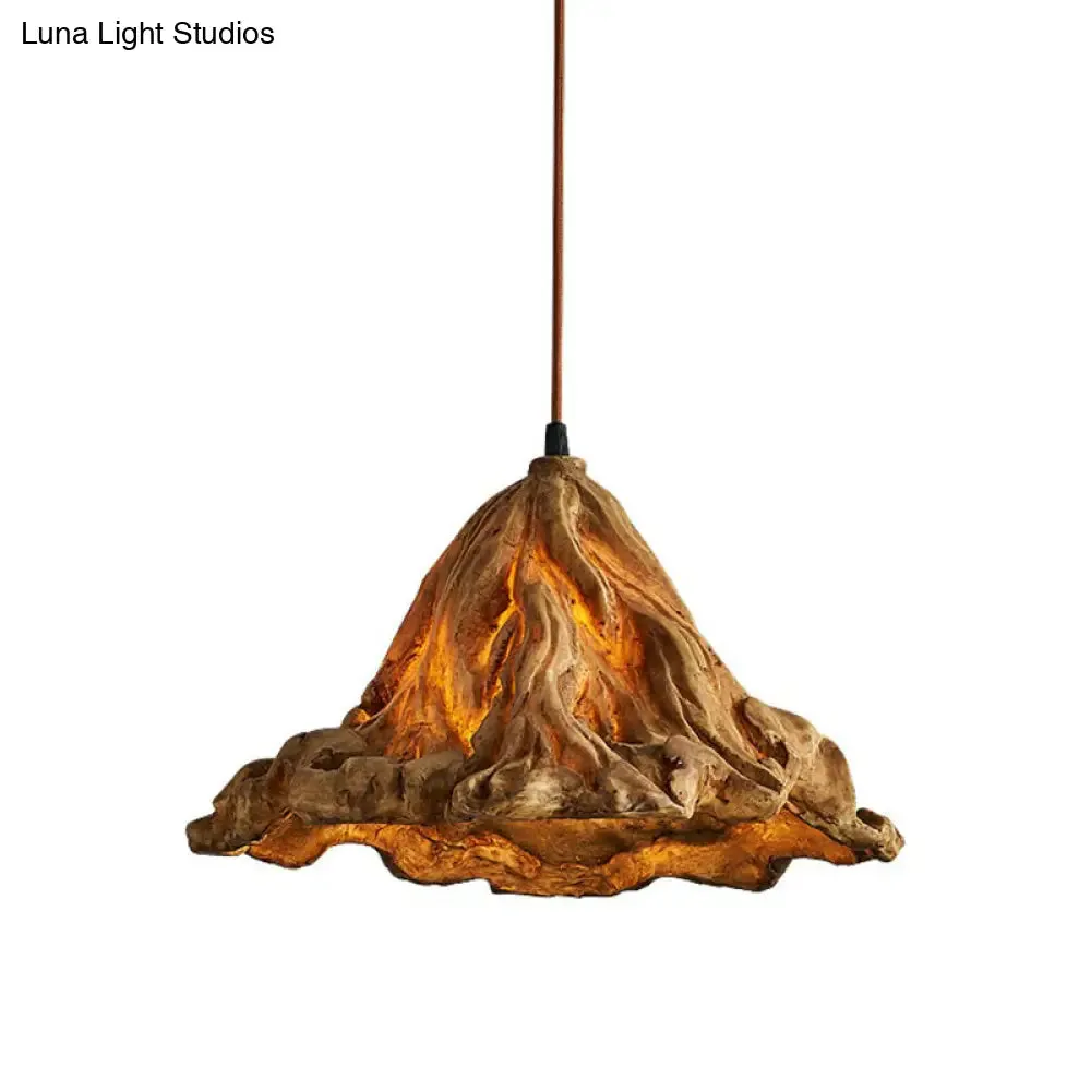 Resin Lotus Leaf Pendant Light - Artistic Single-Bulb Hanging Fixture for Restaurants